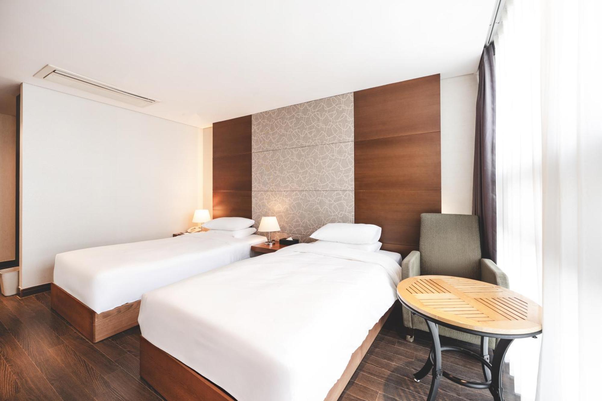 Sunset Hotel Пусан Стая снимка
